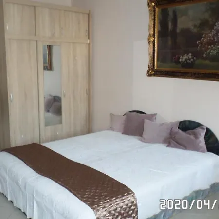 Plazaapartman 아파트
